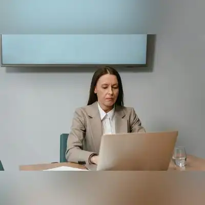 阎骁桑
